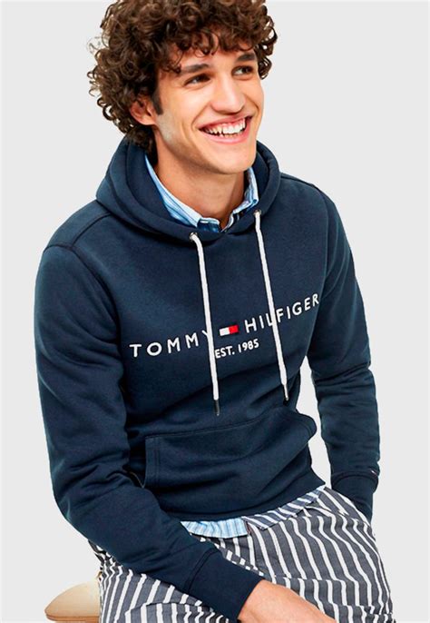 ropa tommy hilfiger.